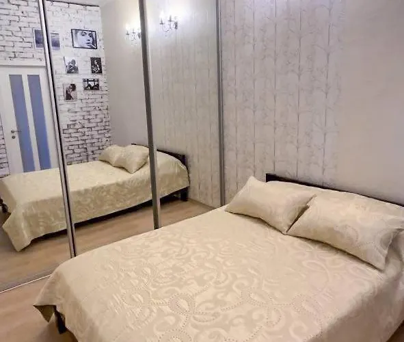 Appartement в аркадийском дворце у моря *