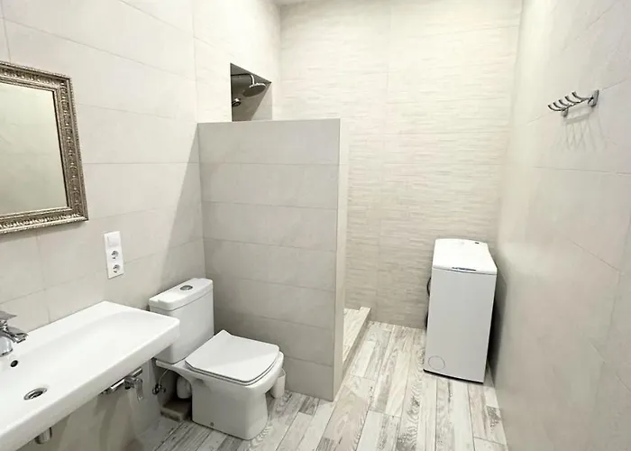 в аркадийском дворце у моря *